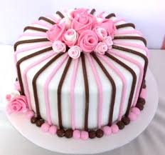 Free for commercial use no attribution required high quality images. A Classic Cake For A Lady With Stipes And Roses Classic Cake Birthday Cakes For Women Cake