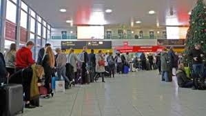 uk airport chaos highlights difficulty