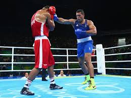 India's satish kumar exchanges punches with b. Olympic Boxing Rules Scoring And Judging