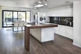 wood flooring styles in kitchens