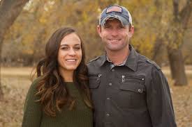 a navy seal and his wife left a utah