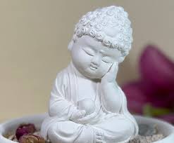 miniature meditation buddha mindful