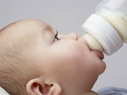 Feeding Baby Formula What We Wish Wed Known