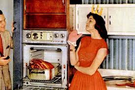 perfect '50s housewife: in the kitchen