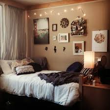 10 Super Stylish Dorm Room Ideas