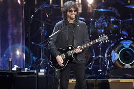 Electric Light Orchestra Open Rock And Roll Hall Of Fame Induction Ceremony With Chuck Berry Tribute