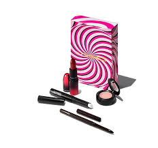 ace your face look in a box red mac
