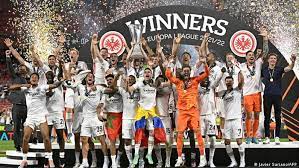 Ligue Europa - L′Eintracht Francfort remporte la Ligue Europa | DW Sport | DW | 19.05.2022