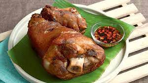 crunchy and flavorful crispy pata