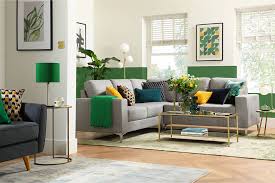 inspiring green living room