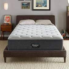 Plush Mattress With 9 In Box Spring