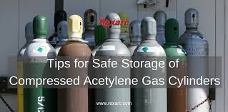 compressed acetylene gas cylinders