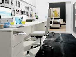 The best desks for your home office in 2021. Arbeitszimmer Google Suche Small Home Office Desk Home Office Layouts Cool Office Desk