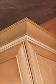 crown molding schuler cabinetry at lowes