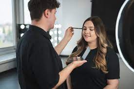 a makeup level 3 diploma