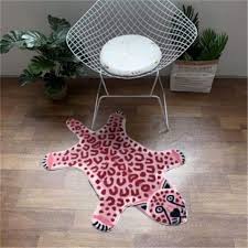soft print rug leopard tiger