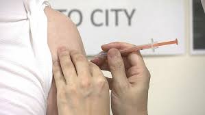 速報】オミクロン株対応ワクチン 接種間隔短縮を検討 加藤厚労相（FNNプライムオンライン（フジテレビ系）） - Yahoo!ニュース