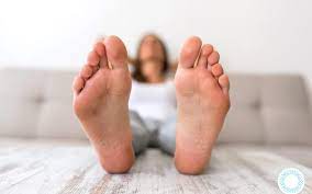 5 causes of swollen feet for why are