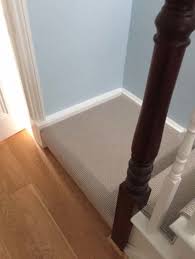 grey carpet to stairs in south london