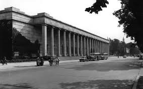 All events take place online and are free of charge. 75 Jahre Haus Der Kunst Munchenarchitektur
