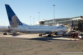 united airlines boeing 737 900er