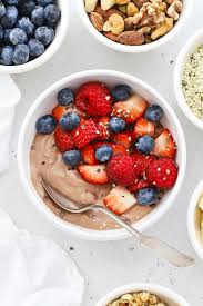 easy chocolate protein yogurt bowls