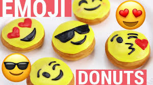 J'te tèje la veille et j'te r'baise le lendemain. Nerdy Nummies How To Make Emoji Donuts Nerdy Nummies Classic Donut Recipe Donuts