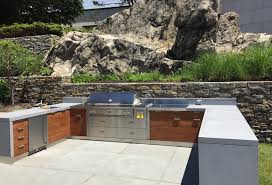 Outdoor Concrete Countertops And Tables