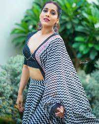 Anchor Rashmi Hot Photos - Telugu Movie Updates