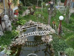 Един алпинеум винаги подобрява външния вид на градината, затова дори да е на. Pin By Valentina Bikova On Idei Za Gradinata Napravi Si Sam