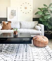 how to decorate with poufs and rugs