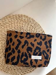 1pc large capacity leopard cosmetic bag