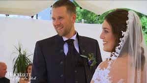— the couple fell in love at first sight. Hochzeit Auf Den Ersten Blick 2020 Emily Und Robert Sind Ein Paar