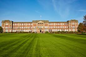 Contact and find us | Our university | Leeds Beckett University