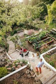 A sloping garden can be a challenging landscape problem for any homeowner. Steep Sloped Backyard Ideas Homideal