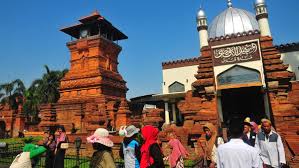 Sejarah Masjid Menara Kudus, Simbol Akulturasi Budaya dan Keunikannya