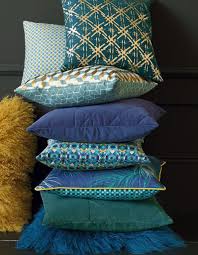 Associer avec le marron / orange foncé / bleu marine / gris. Epingle Sur Coussins Cushions
