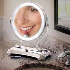 lighted vanity mirror hammacher schlemmer