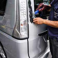Truck Windshield Repair Services In