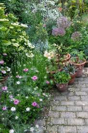 Garden Planting Ideas For Small Gardens