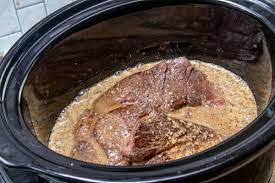 how to cook chuck steak in crock pot