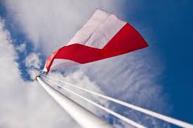 Flaga polski jest z nami we wszystkich ważnych chwilach. Dzis Dzien Flagi Rzeczypospolitej Polskiej Pamietaj O Narodowych Barwach Moja Ostroleka
