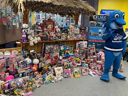 hsc has biggest toys for tots drive yet