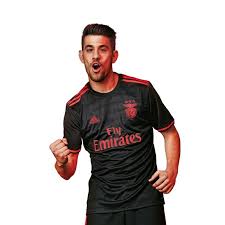 Uefa europa league round of 32, tv, live stream, leg 2 schedule arsenal and benfica went to a draw in leg 1. Pizzi Com A Camisola Alternativa Benfica Official Online Store Sport Lisboa E Benfica Benfica Sporting Camisa De Futebol