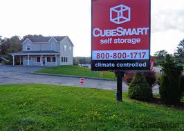 self storage units at 1695 ny 52 in