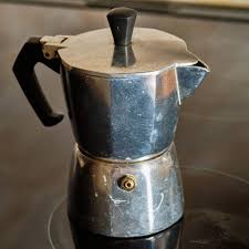 does a moka pot work on induction