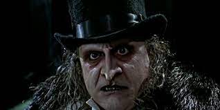 He stumbles onto land and in a final attempt to kill an unmasked batman, takes hold of an umbrella and. Why Batman Returns Danny Devito Thinks Colin Farrell Will Be Great As The Penguin In The Batman Cinemablend