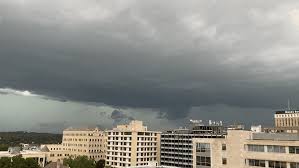 severe weather moves through central