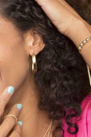 Tips On Choosing The Right Size Hoop Earrings Overstock Com