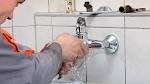 How to fix plumbing leak